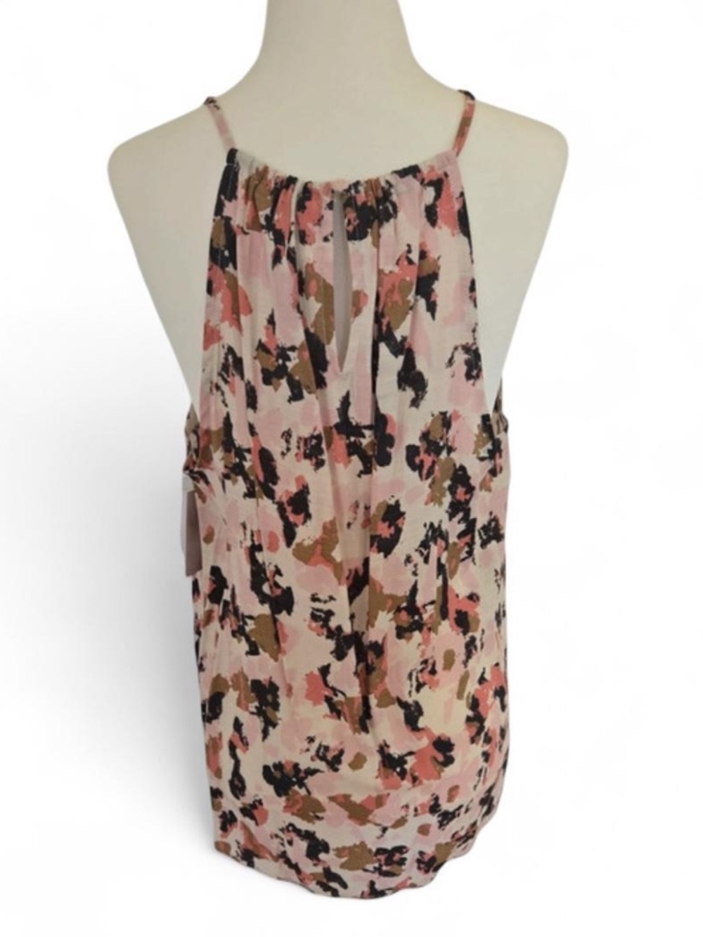 Nine West graphic halter tank top, modern, fluid halter silhouette, size L NWT - Picture 2 of 4